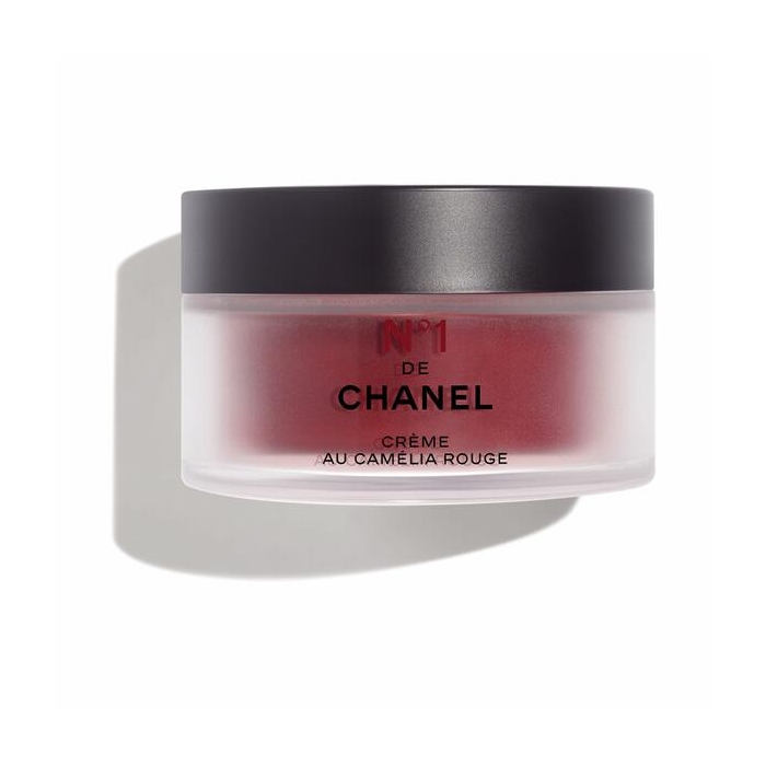 N°1 DE CHANEL CREME MIT ROTER KAMELIE