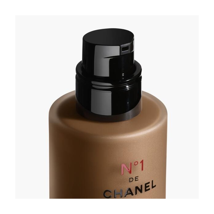 N°1 DE CHANEL REVITALISIERENDE FOUNDATION